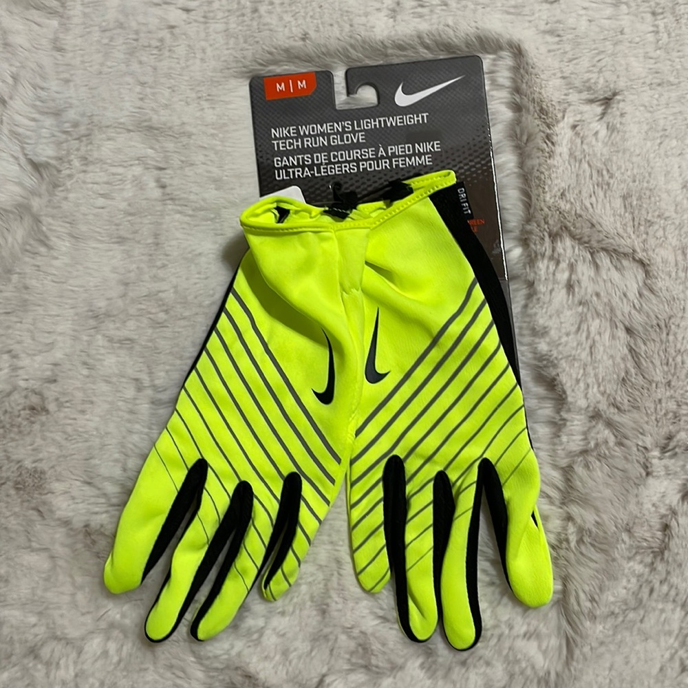 🆕 NIKE Women's Elements Lightweight Tech Running Gloves